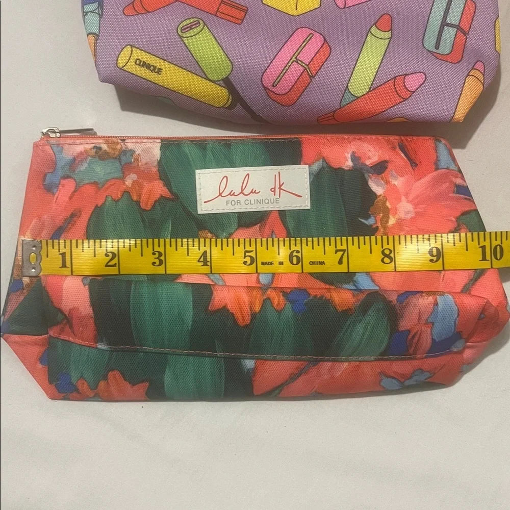 NWOT Clinique Cosmetic Bag Set Lot